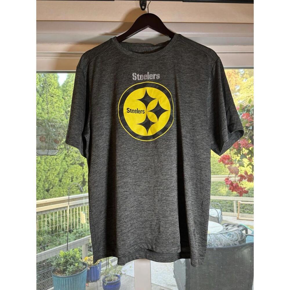 Pittsburgh Steelers Majestic Cool Base Gray T-Shirt Men’s Size Large